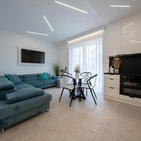 Apartament Z Tarasem Morska 8 Rewal 50M Do Morza Apartment Екстериор снимка