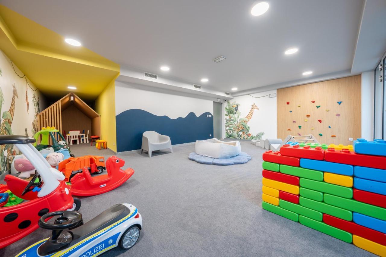 Apartament Z Tarasem Morska 8 Rewal 50M Do Morza Apartment Екстериор снимка